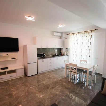 Appartement Dor De Mare - Apartments Boracai - 300M From The Beach ! Năvodari